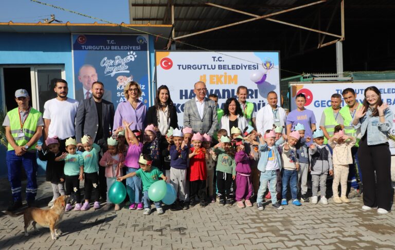 Başkan Çetin Akın, 4 Ekim Hayvanları Koruma Günü’nü Çocuklarla Kutladı